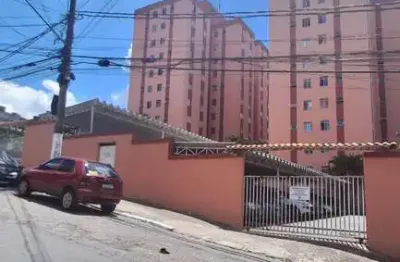 Apartamento reformado com 2 dorms à venda no jardim mitsutani – 1 vaga, lazer, ótima localização