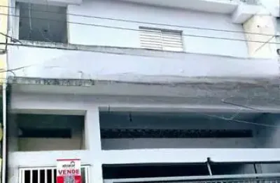 Casa à venda no embú das artes em excelente localização