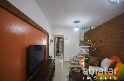 Casa com 4 quartos à venda na Rua Maria José Amaral Arruda Castanho, Parque Pinheiros, Taboão da Serra