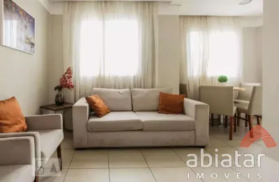 Apartamento reformado com 2 dormitórios planejados à venda – pronto para morar