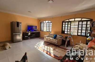 Casa com 3 suítes à venda próxima ao metrô vila sônia – 200m² – são paulo