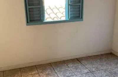 Casa para locação com 3 dormitórios e 110m²  residencial ou comercial  taboão da serra