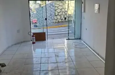 Ponto comercial à venda em taboão da serra  40m² com cozinha e banheiro