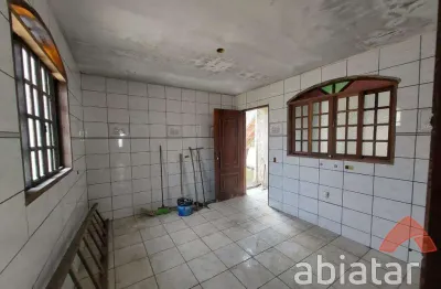 Casa com 2 quartos à venda na Rua Ciro Monteiro, Jardim Guayana, Taboão da Serra