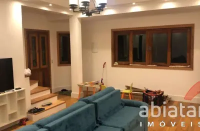 Casa à venda no parque ypê  126m², 2 dormitórios, 3 vagas e planejados