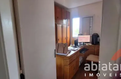 Apartamento com 2 quartos à venda na Estrada São Francisco, 1800, Jardim Henriqueta, Taboão da Serra