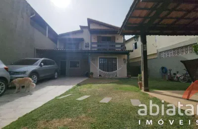 Casa com 3 quartos à venda na Rua Marília, Jardim Pinheiros, Embu das Artes