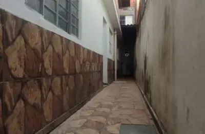 Casa à venda ou para locação no jardim record, taboão da serra  1 dormitório
