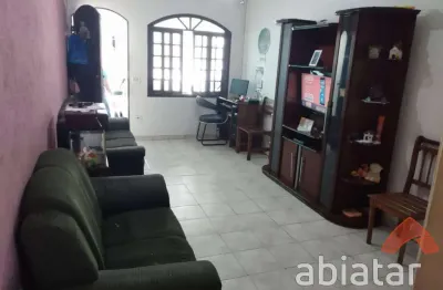 Imóvel à venda na vila iasi  2 casas, 4 quartos, 2 banheiros e 2 vagas  taboão da serra  sp