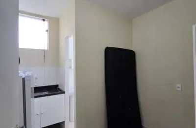 Kitnet mobiliada para locação com 20m² no Jardim Maria Rosa  Taboão da Serra/SP