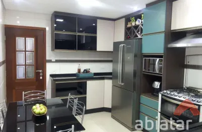 Casa com 2 quartos à venda na Rua Dolores Romero, Parque Jacarandá, Taboão da Serra