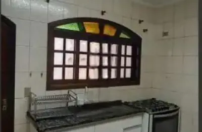 Sobrado à venda e para locação  2 dormitórios, quintal e sacada  cidade intercap  taboão da serra/sp