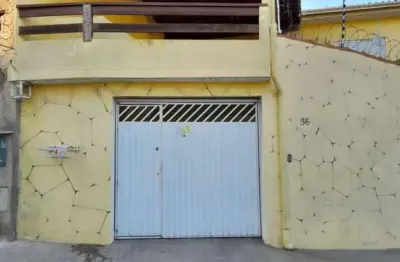 Casa com 2 quartos para alugar na Rua Sueli Máximo Matos, Jardim Iracema, Taboão da Serra