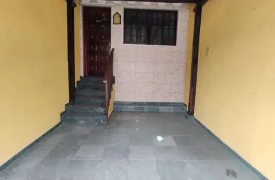 Sobrado à venda no núcleo residencial isabela  2 dormitórios, 1 vaga  taboão da serra/sp