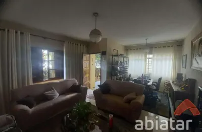 Casa com 3 quartos à venda na Rua Salvador de Almeida, Vila Pirajussara, São Paulo