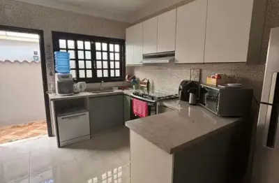 Casa 360m² à venda no city bussocaba  4 quartos, 4 vagas, totalmente reformada
