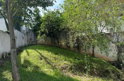 Oportunidade! terreno  300m2 com aclive no condomínio aruã, serra do itapeti