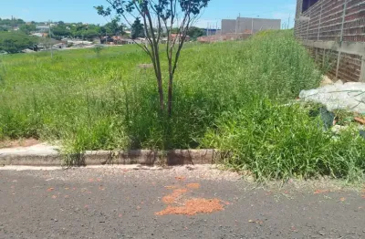 vende terreno jardim novo horizonte proximo ao centro em Astorga