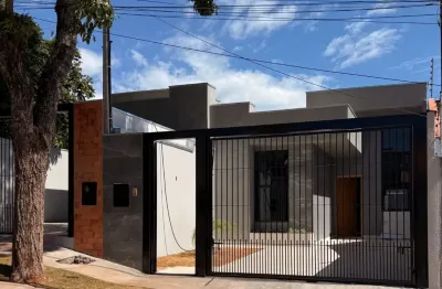 Casa com 3 quartos à venda na Rua Maestro Antônio Balan, Jardim Paris, Maringá