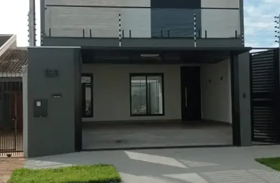 Casa à venda na Rua Pioneiro José Poppi, Jardim Tóquio, Maringá