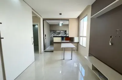 Lindo apartamento pronto para morar com 2 dormitórios todo planejado e porcelanato no complexo rios di italia rio salso