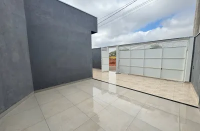 Casa a venda no bairro miravista na cidade de mirassol contendo 3 dormitórios sendo uma suíte
