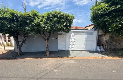 Locação casa bairro cristo rei com 4 dormitórios r$2.200,00