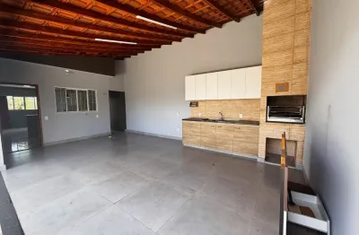 Linda casa pronta para morar com  2 dormitórios e suíte região leste de São José do Rio Preto - Bairro Vila Verde