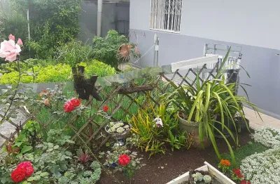 Linda casa térrea com 3 quartos jardim paranaense  curitiba/pr