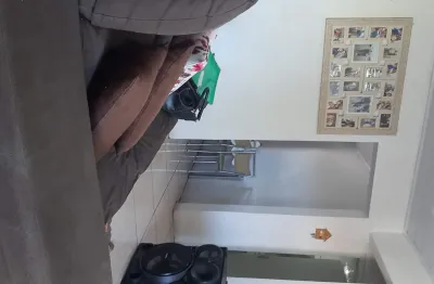 Casa com 2 quartos à venda na Rua Gabriel Ribeiro, 1348, Sítio Cercado, Curitiba