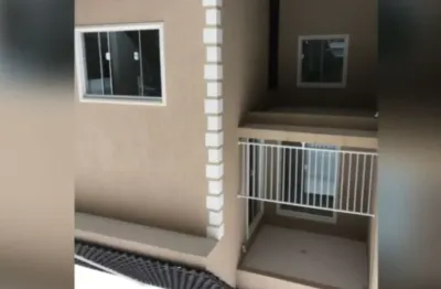 Sobrado, com suíte, 80 m averbado  bairro ganchinho curitiba paraná