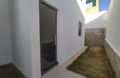 Casa com 3 quartos à venda na lírios do campo, 82, etelvina carneiro, belo horizonte por r$ 589.000