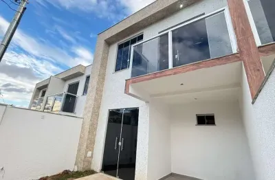 Casa com 3 quartos à venda na Rua Jovina Gomes de Souza, 103, Letícia, Belo Horizonte por R$ 660.000