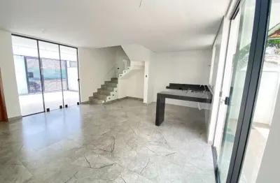 Casa com 3 quartos à venda na professora afonsina machado, 18, candelária, belo horizonte por r$ 650.000