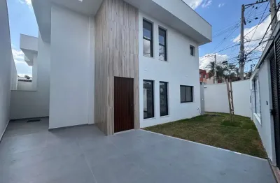 Casa com 3 quartos à venda na são félix, 125, planalto, belo horizonte por r$ 1.390.000