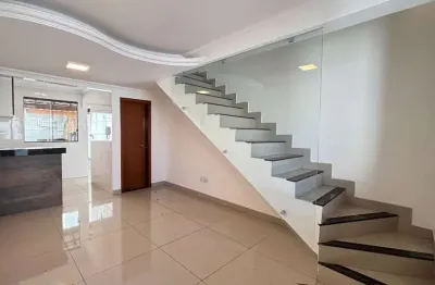Casa com 2 quartos à venda na rua monte cassino, 205, santa branca, belo horizonte por r$ 479.000
