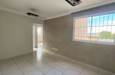 Apartamento com 3 quartos à venda na Rua Limeira, 566, Piratininga (Venda Nova), Belo Horizonte por R$ 299.000