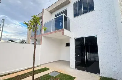 Casa com 3 quartos à venda na Rua Jovina Gomes de Souza, 101, Letícia, Belo Horizonte por R$ 675.000