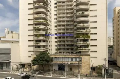 Loja 804m² e 04 banheiros.  excelente localização, entre as alamedas eduardo prado, ribeiro da silva e rua guaianazes.