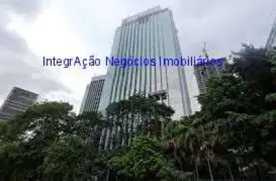 Conjunto comercial 397,42m²,  02 banheiros e 06 vagas de garagem.  condomínio com portaria, segurança e recepção.  excelente localização
