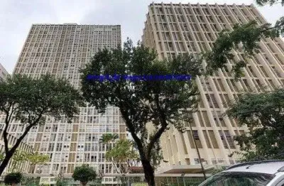 Apartamento 162m², 03 dormitórios (sendo 01 suíte),  02 banheiros e 01 vaga de garagem.  condomínio com portaria, segurança, piscina e playground.