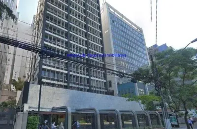 Conjunto comercial 26m² e 01 banheiro.  condomínio com recepção e segurança.  excelente localização á 5 minutos andando para a estação do metrô