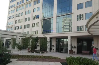 Conjunto comercial 42m², 04 salas,  01 banheiro e 01 vaga na garagem.  condomínio com recepção e segurança.  excelente localização