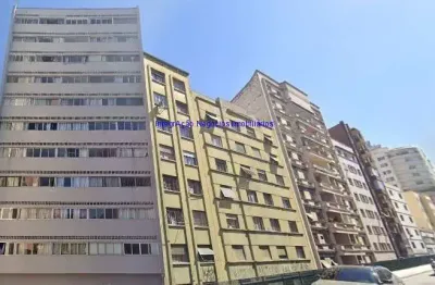 Apartamento studio 28m², 01 dormitório e 01 banheiro.  condomínio com segurança e portaria.  excelente localização, á 5 minutos andando para a estação
