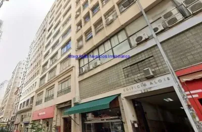 Conjunto comercial 112m² e 02 banheiros.   condomínio com recepção e segurança.  excelente localização á 2 minutos andando para a estação do metrô