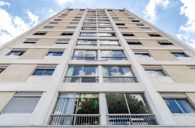 Apartamento 101m², 02 dormitórios e 01 banheiro.   condomínio com portaria e segurança.  excelente localização