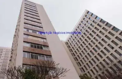 Apartamento  180m², 02 dormitórios (sendo suítes), 03 banheiros e 01 banheiro.  condomínio com portaria e segurança.  excelente localização,