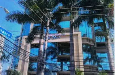 Conjunto comercial 115m², 02 banheiros e 03 vagas de garagem.  condomínio com portaria, segurança e recepção.  excelente localização
