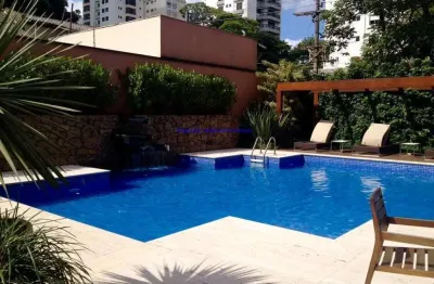 Apartamento 227m², 04 dormitórios (sendo 02 suítes), 03 banheiros e 02 vagas de garagem.  condomínio com segurança e portaria, piscina, salão de festa