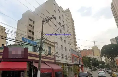 Apartamento 42m², 01 dormitório e 01 banheiro.  condomínio com segurança e portaria.  excelente localização.